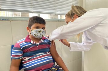 Crianças começam a ser vacinadas contra a Covid-19